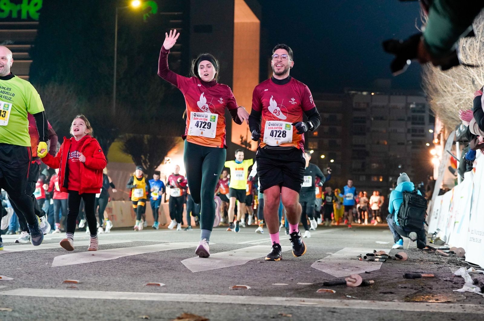 En imágenes: búscate en tu llegada a meta de la Carrera de San Antón 2026 (19)