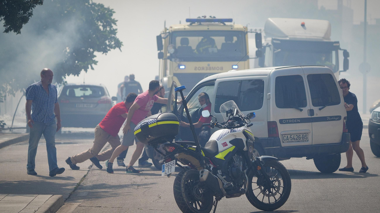El fuego y el pánico llegan a Jerez
