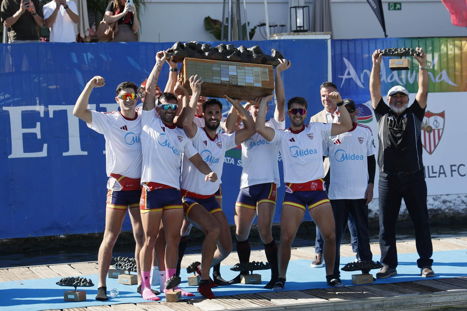 Las imágenes de la regata Sevilla-Betis