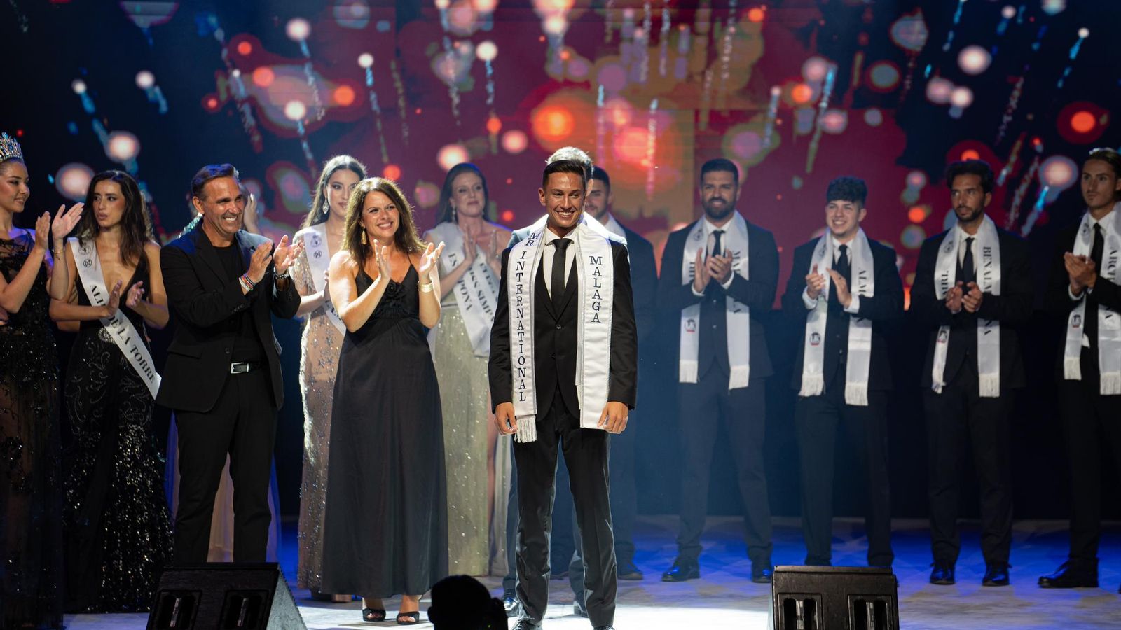 Alejandro Reina como Miss International Málaga