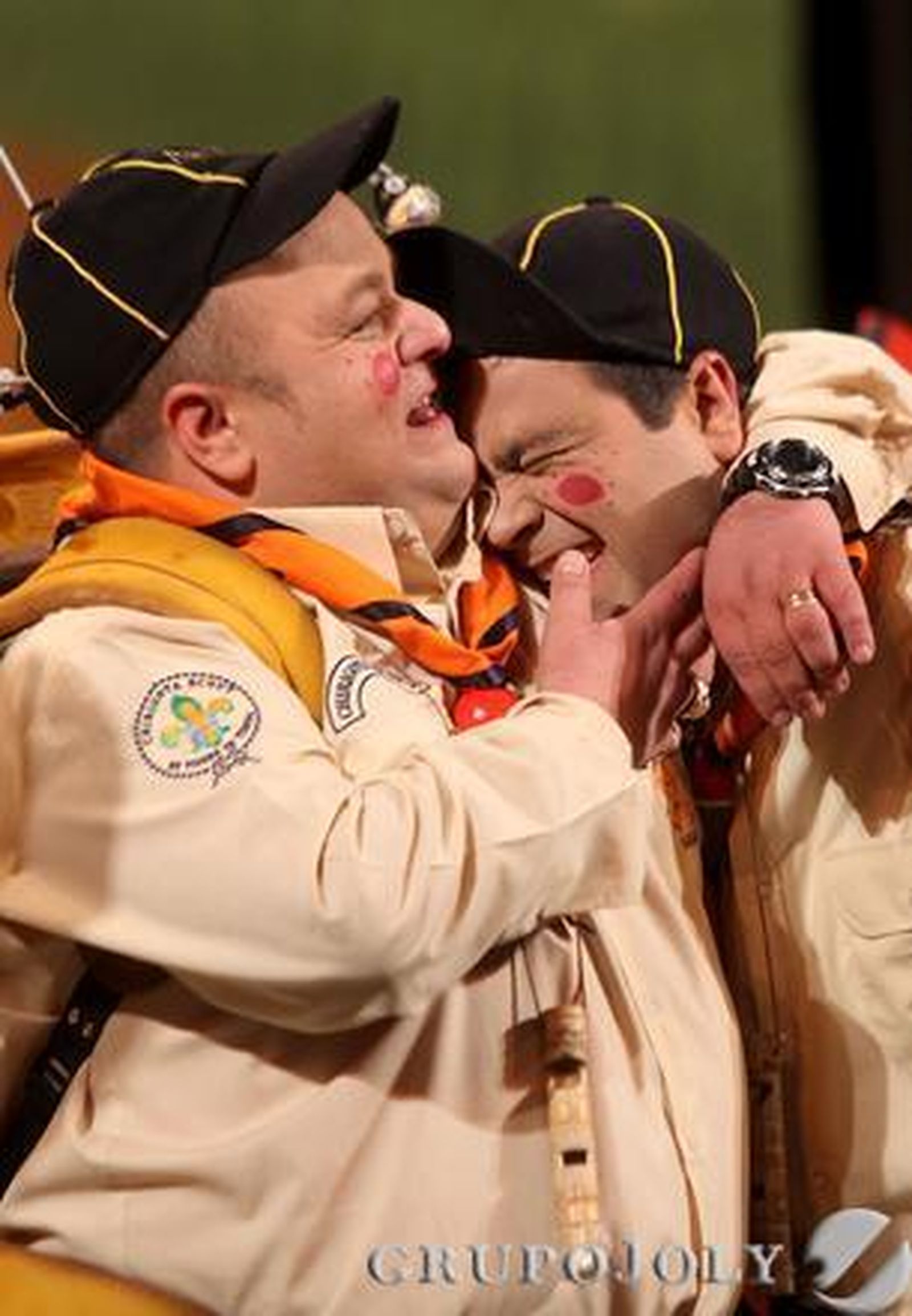 Chirigota 'De tienda en tienda'  Foto: Jesus Marin / Lourdes de Vicente