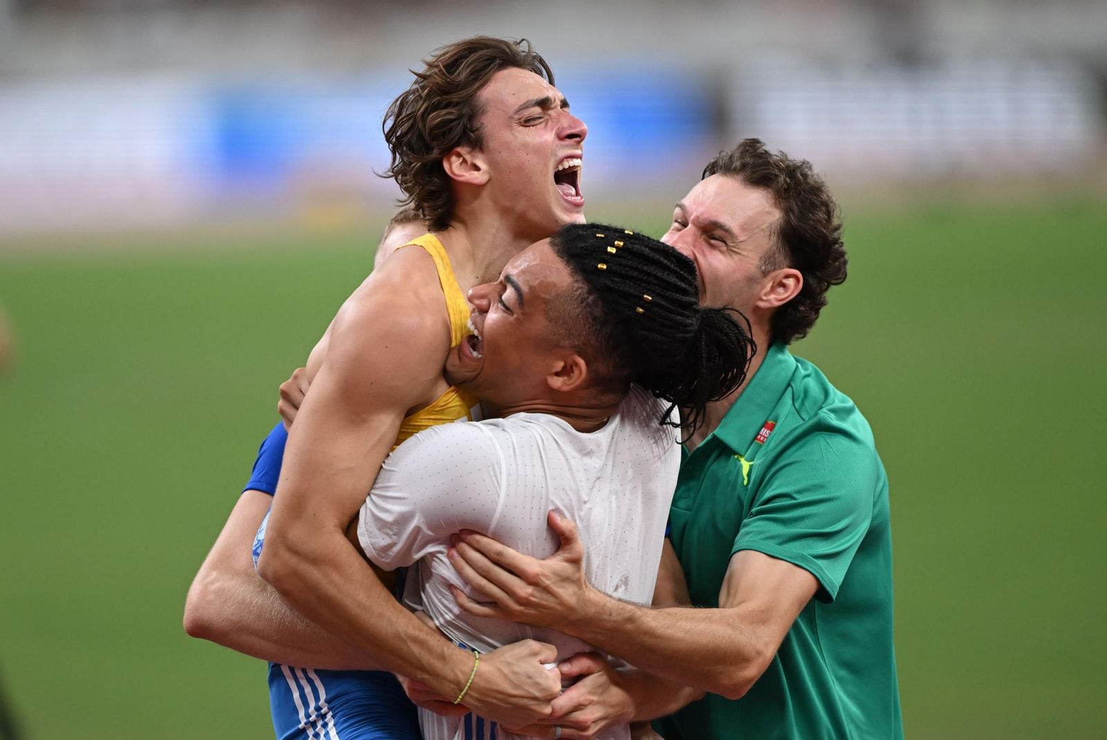 Las fotos del récord mundial de Duplantis y del resto de la jornada