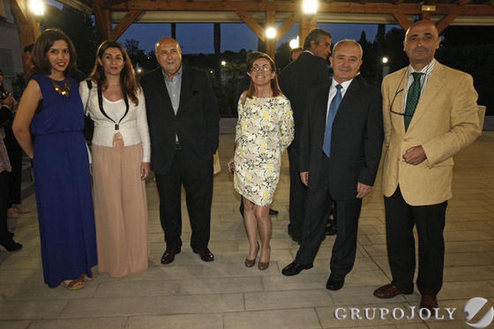 Marta Llorente, de Cepsa; la gerente de la AGI, Pilar Cañete; Nicolás Barroso, columnista de ‘Europa Sur’, Adoración Villalobos y Jesús Velasco, ambos de Cepsa.

Foto: Erasmo Fenoy