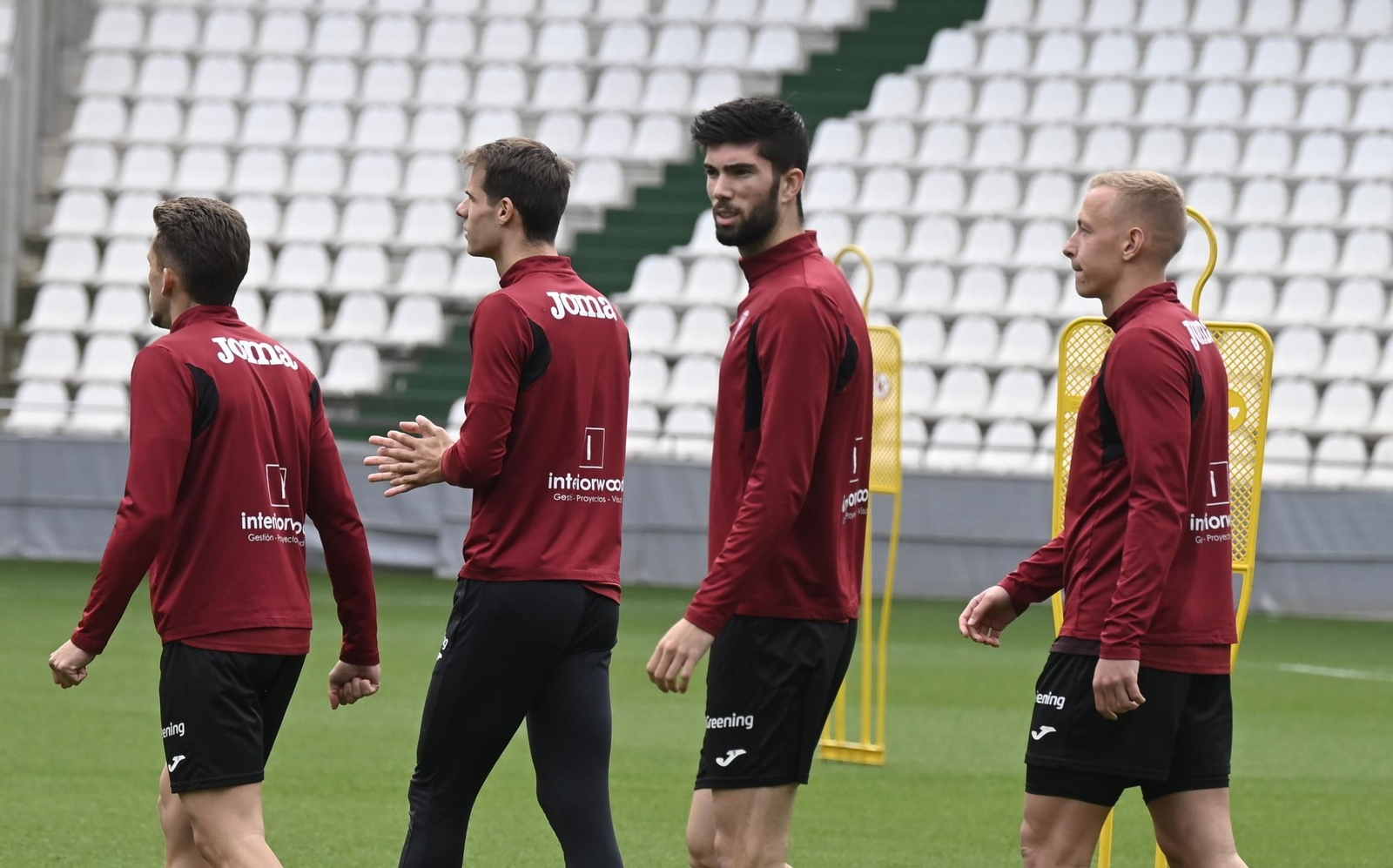El Córdoba CF se deja querer por su afición en el Día de Andalucía
