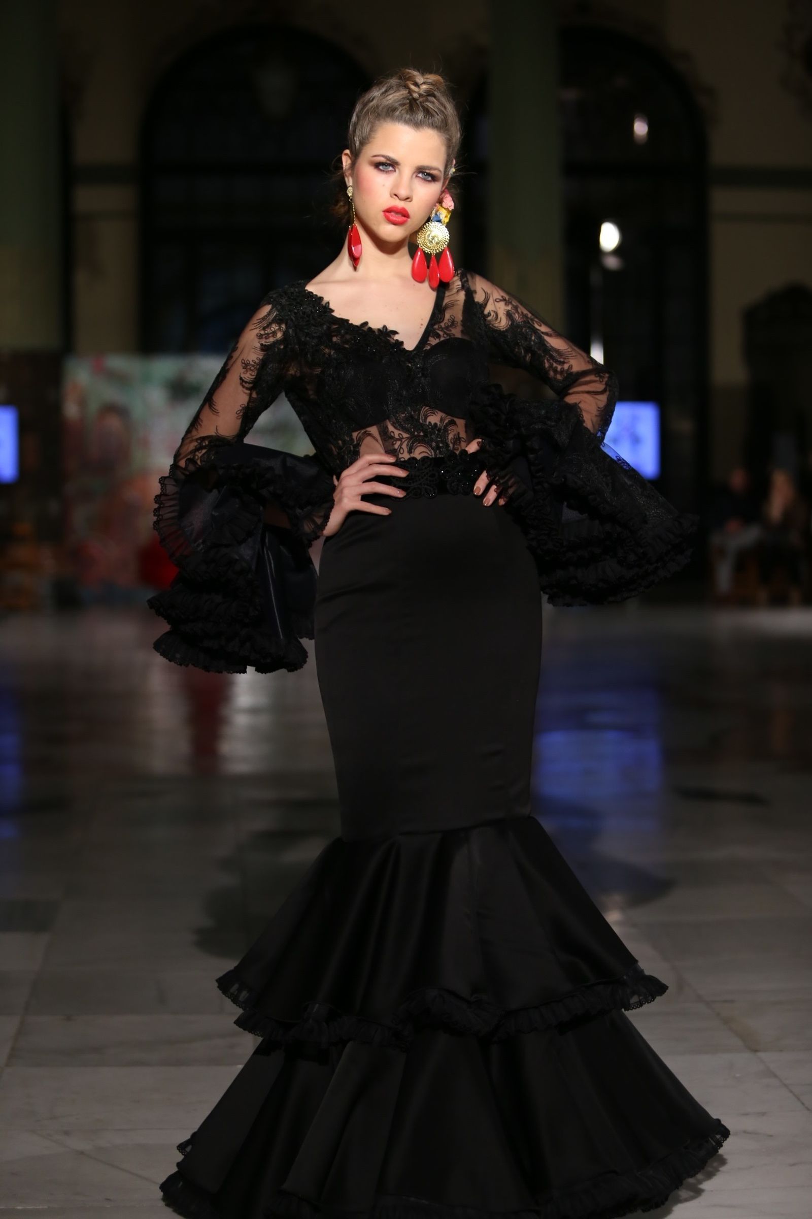 El traje de flamenca negro de 2019, sinónimo de elegancia