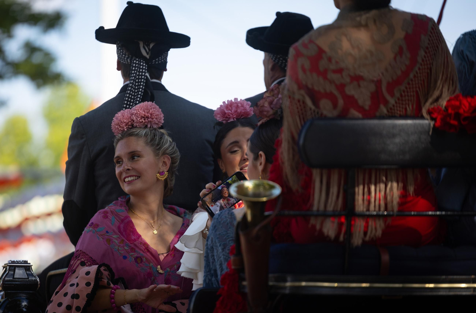 Las fotos del ambiente en el martes de Feria en Sevilla 2025