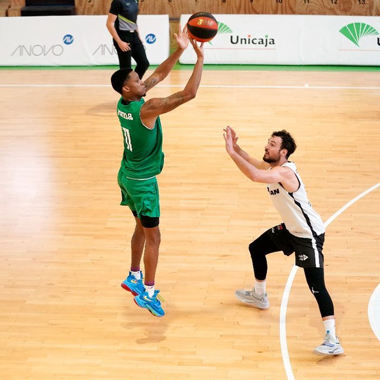 Las fotos del Unicaja-Coviran Granada de entrenamiento