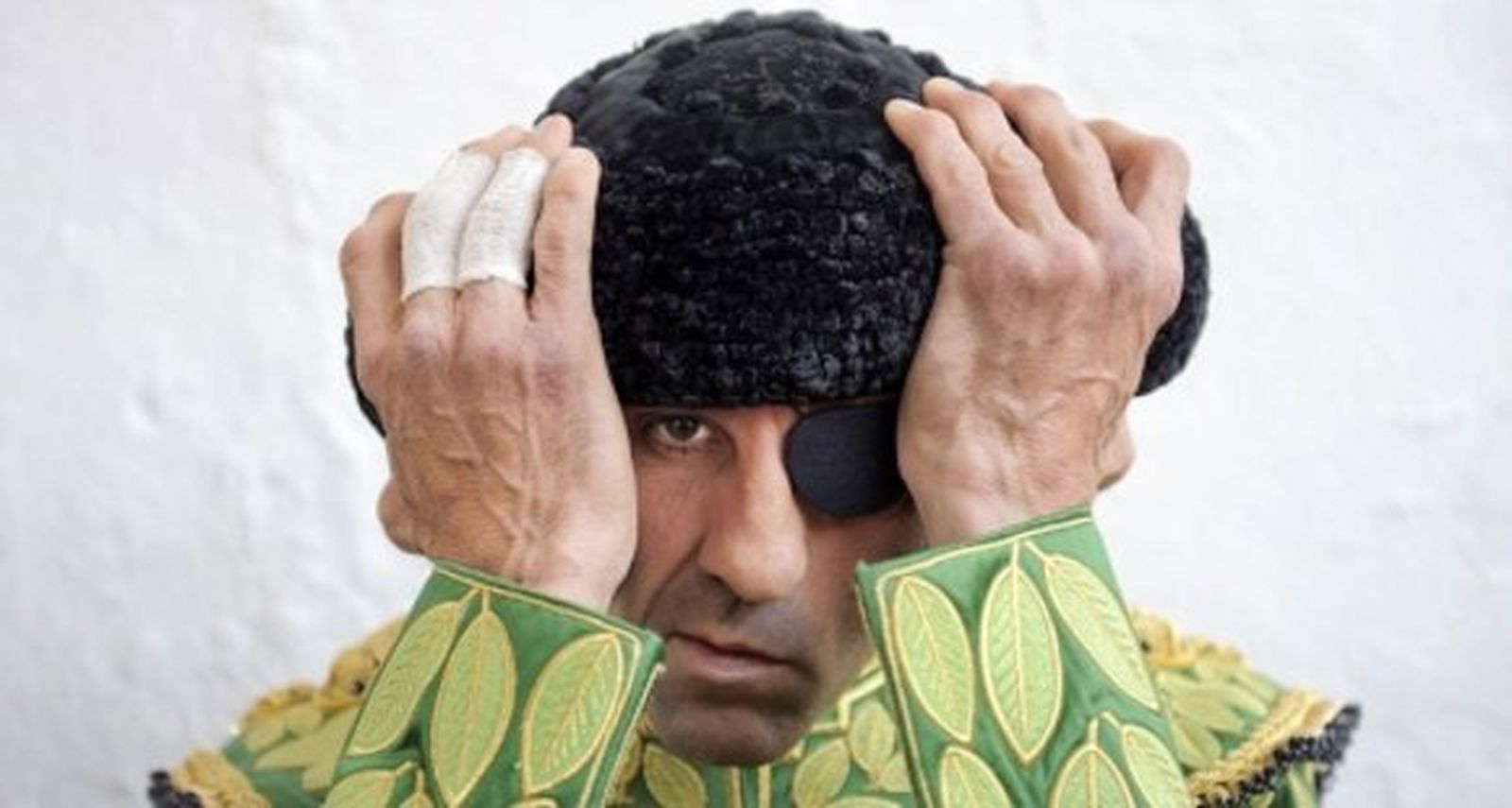 Barcelona veta una foto de Padilla para anunciar una exposición fotográfica