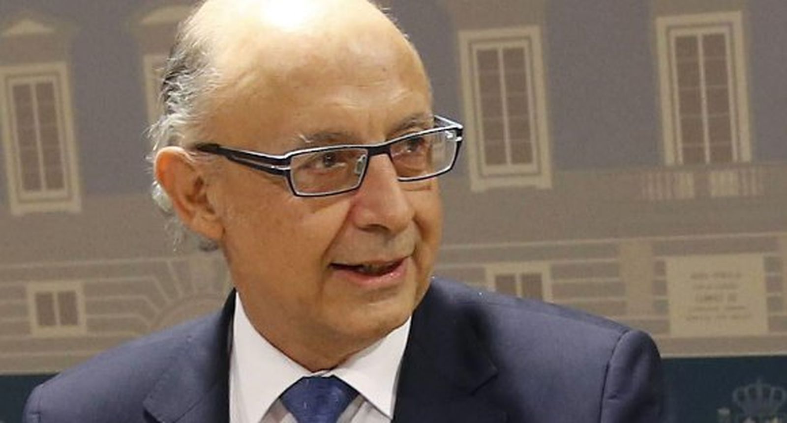 Montoro defiende que los funcionarios tengan mejores retribuciones económicas