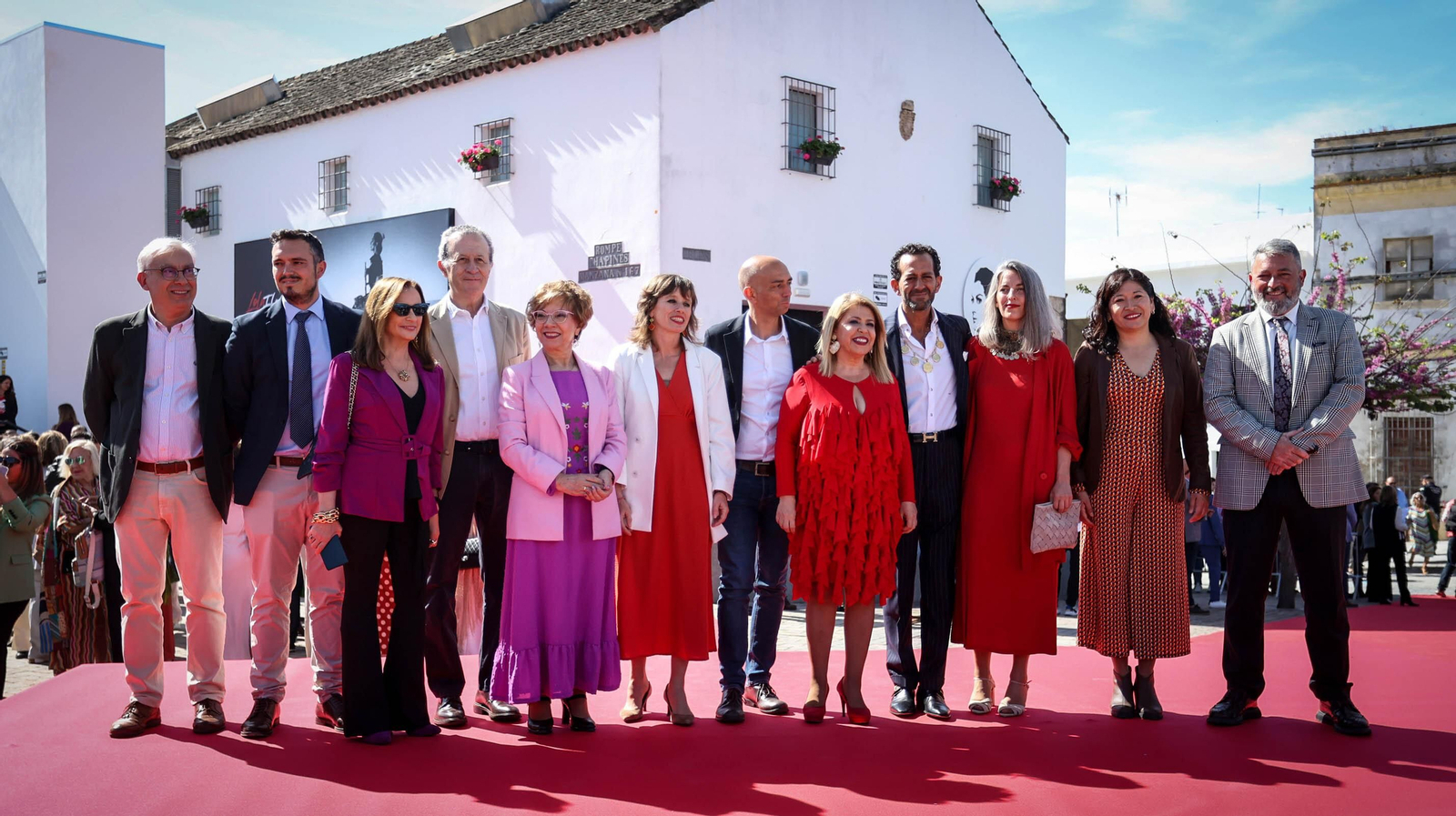 Toda la familia de Lola Flores y muchos famosos en Jerez en la inauguración de su Centro Cultural Toda la familia de Lola Flores y muchos famosos en Jerez en la inauguración de su Centro Cultural