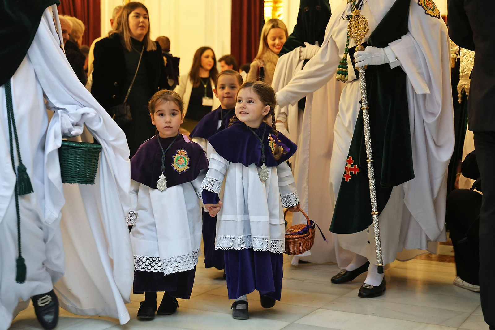 Miércoles Santo: La Hermandad de La Esperanza por las calles de Huelva