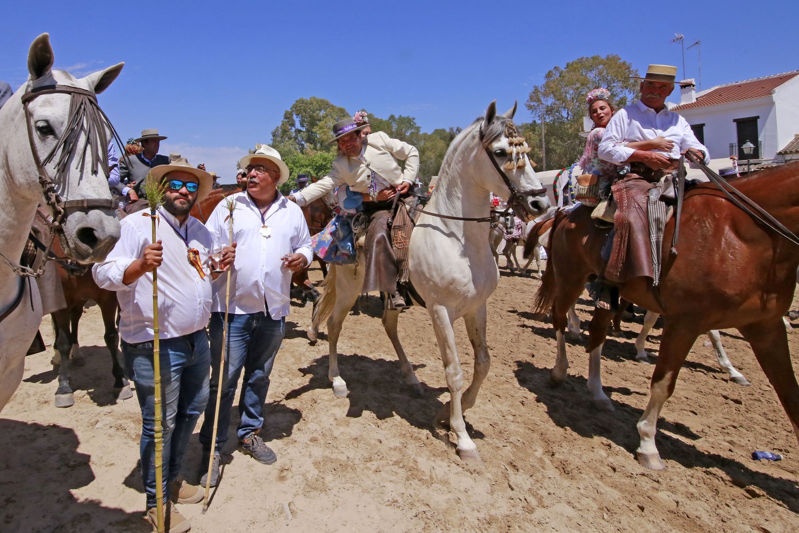 Imágenes del domingo de descanso en El Rocio