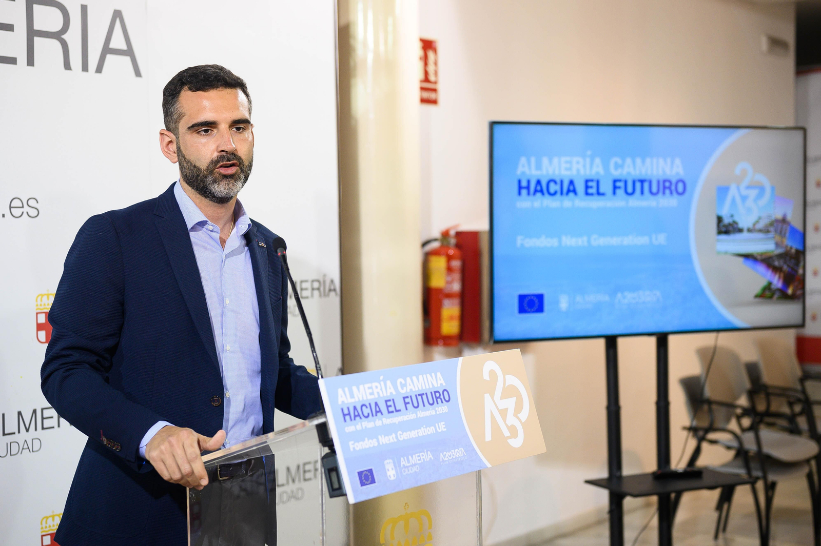 El alcalde ha presentado las propuestas con las que Almería opta a los fondos europeos anticovid El alcalde ha presentado las propuestas con las que Almería opta a los fondos europeos anticovid