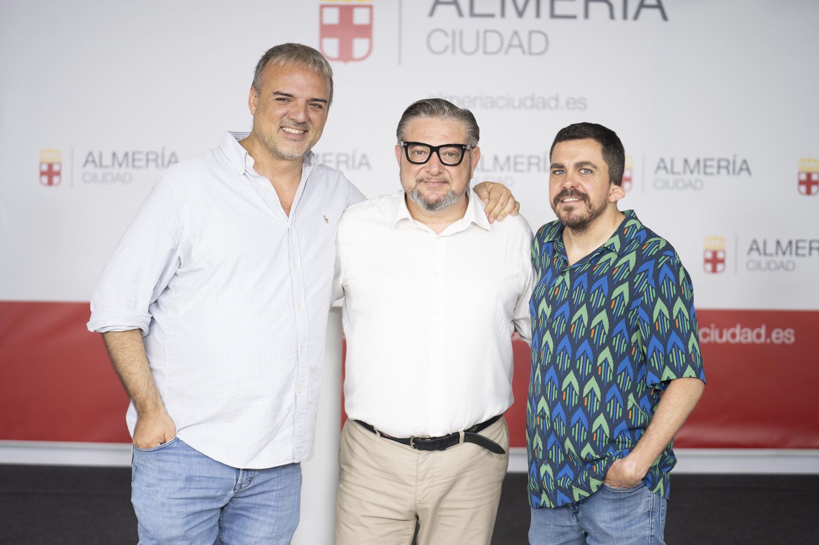 Diego Cruz entre Paco Calavera y Álvaro Vera.