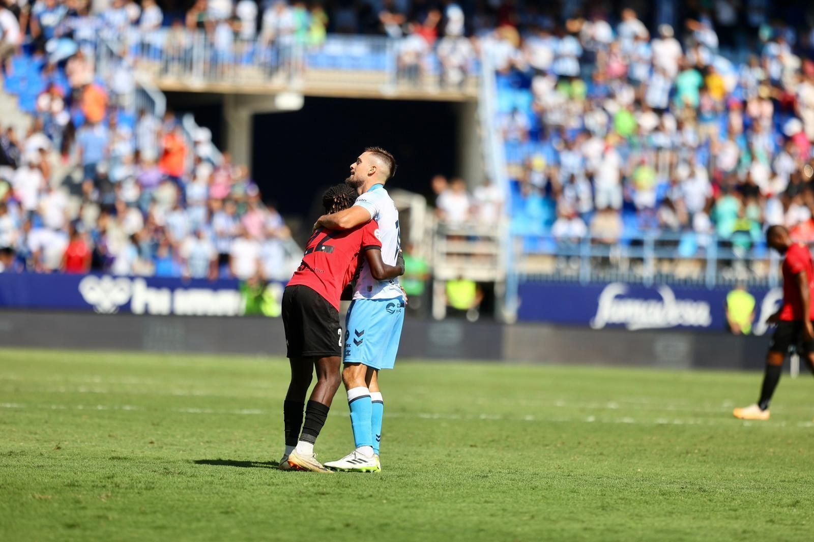 El Málaga CF-Melilla, en fotos