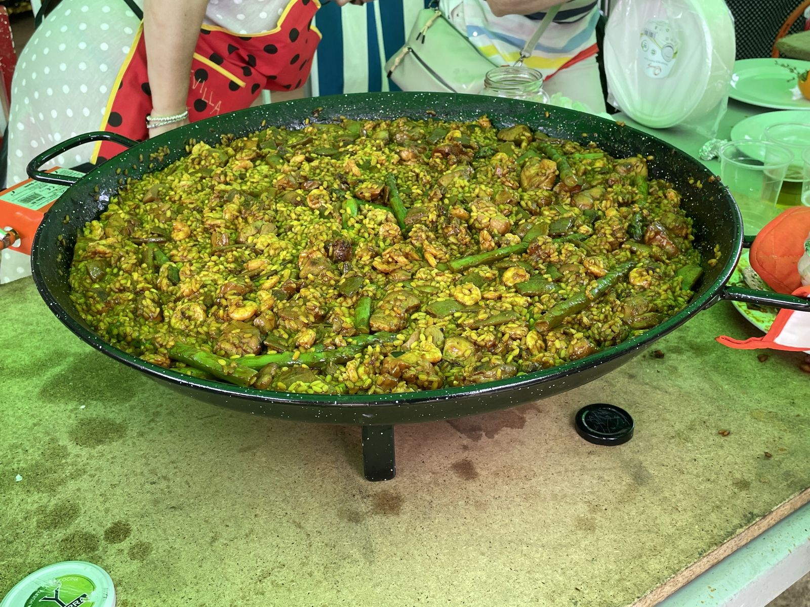El tradicional concurso de paellas del Corpus de Granada en imágenes