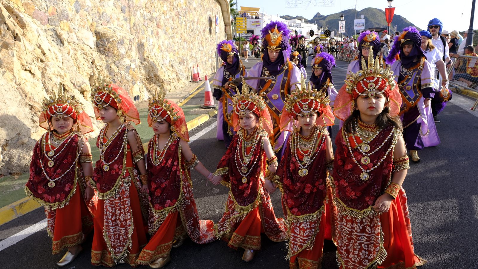 Imágenes del desfile de Moros y Cristianos de Mojácar