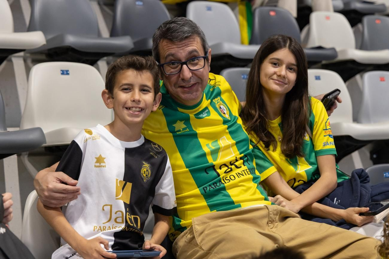 Las mejores imágenes de la amplia victoria del Jaén Paraíso Interior FS sobre O Parrulo Ferrol