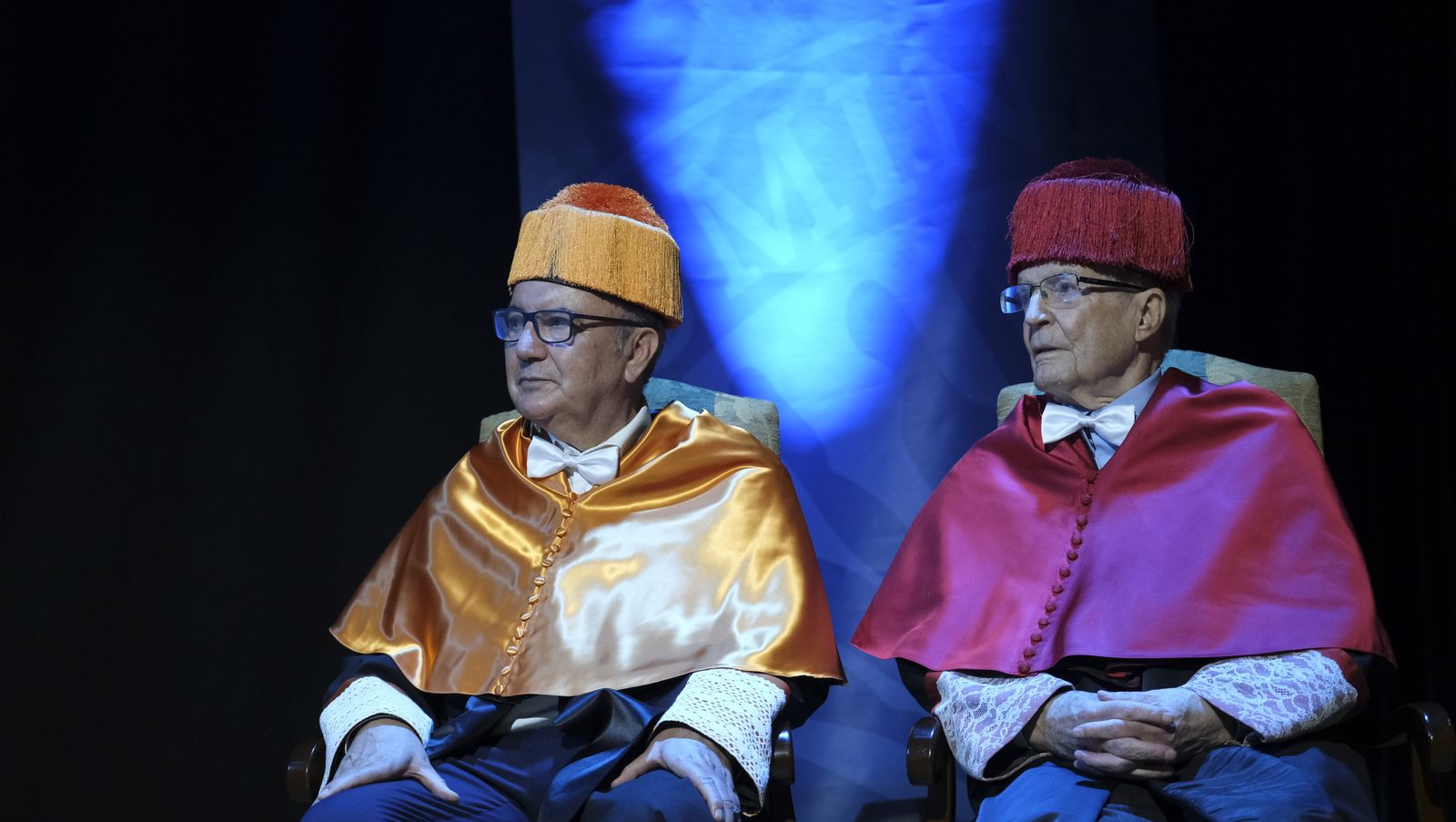 Imágenes de la investidura como Doctor Honoris Causa de la UAL, de Paco Cosentino.