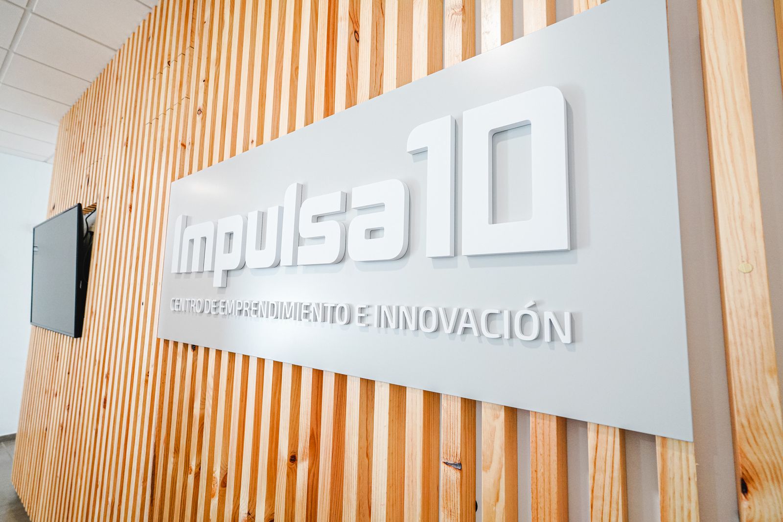 El nuevo Centro de Emprendimiento e Innovación Impulsa 10 de Pozoblanco, en fotografías