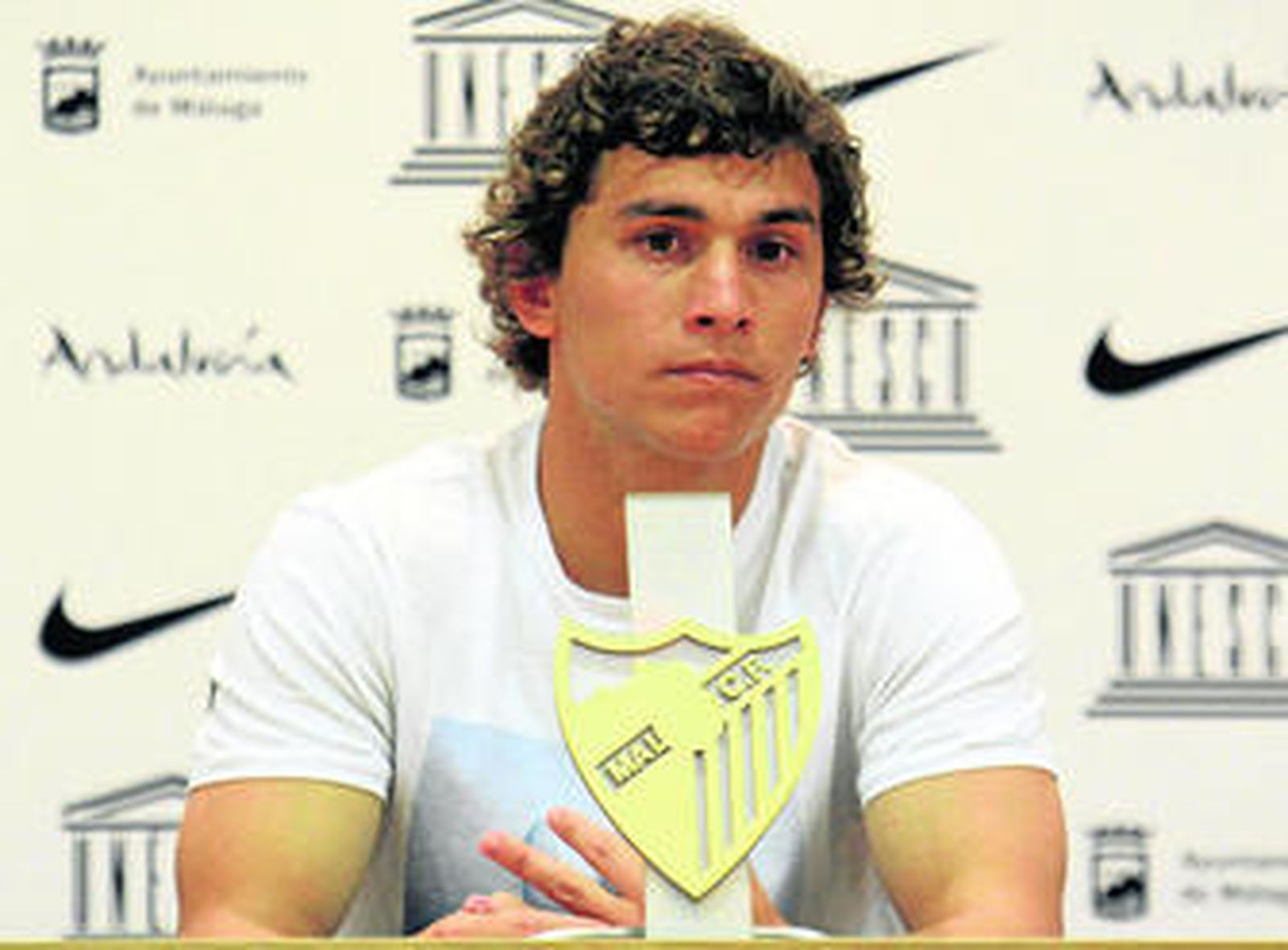 Sebastián Fernández durante la conferencia de prensa de ayer.