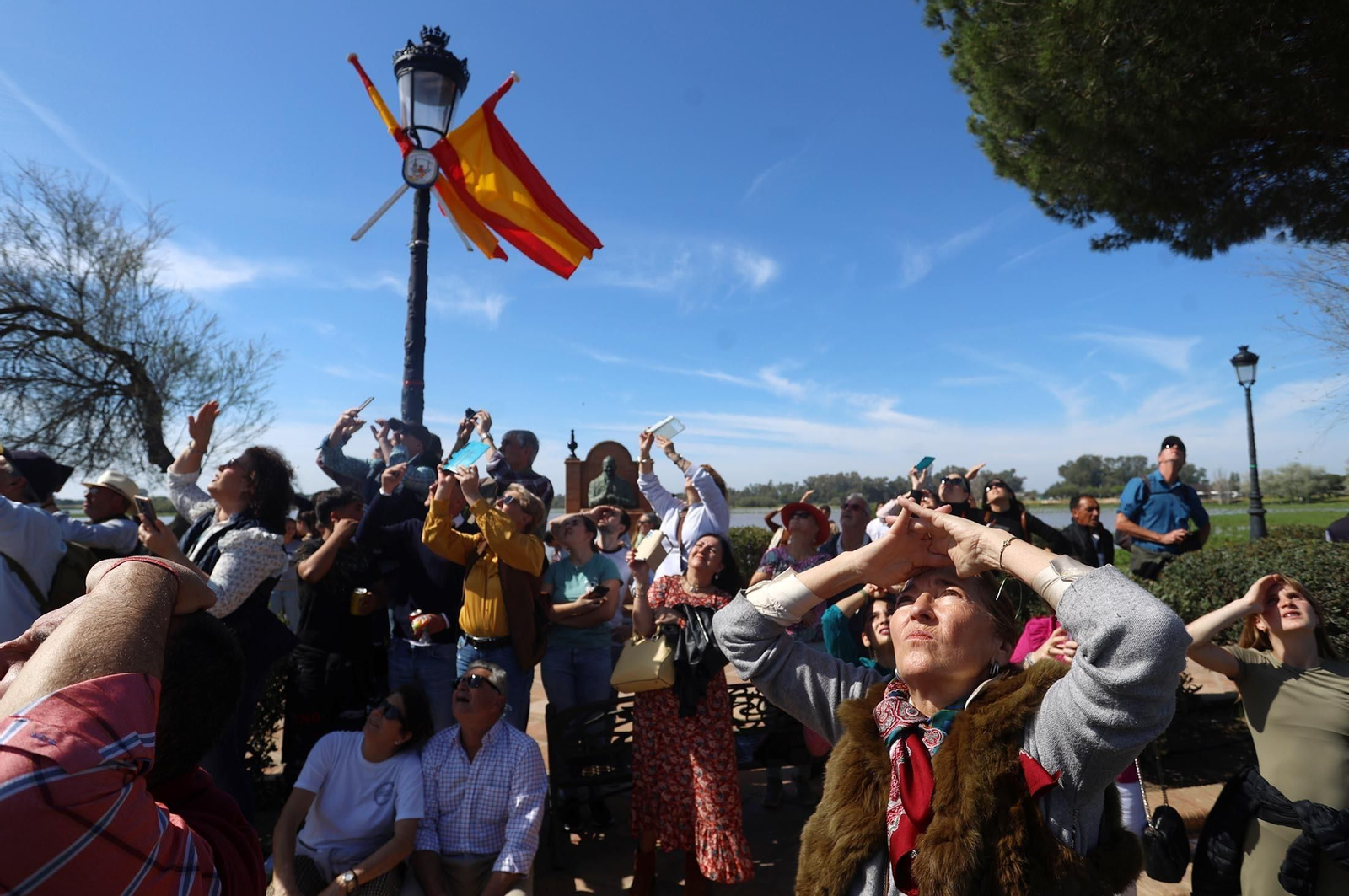 Imágenes del acto de Juramento o Promesa de Fidelidad a la Bandera Nacional en El Rocío