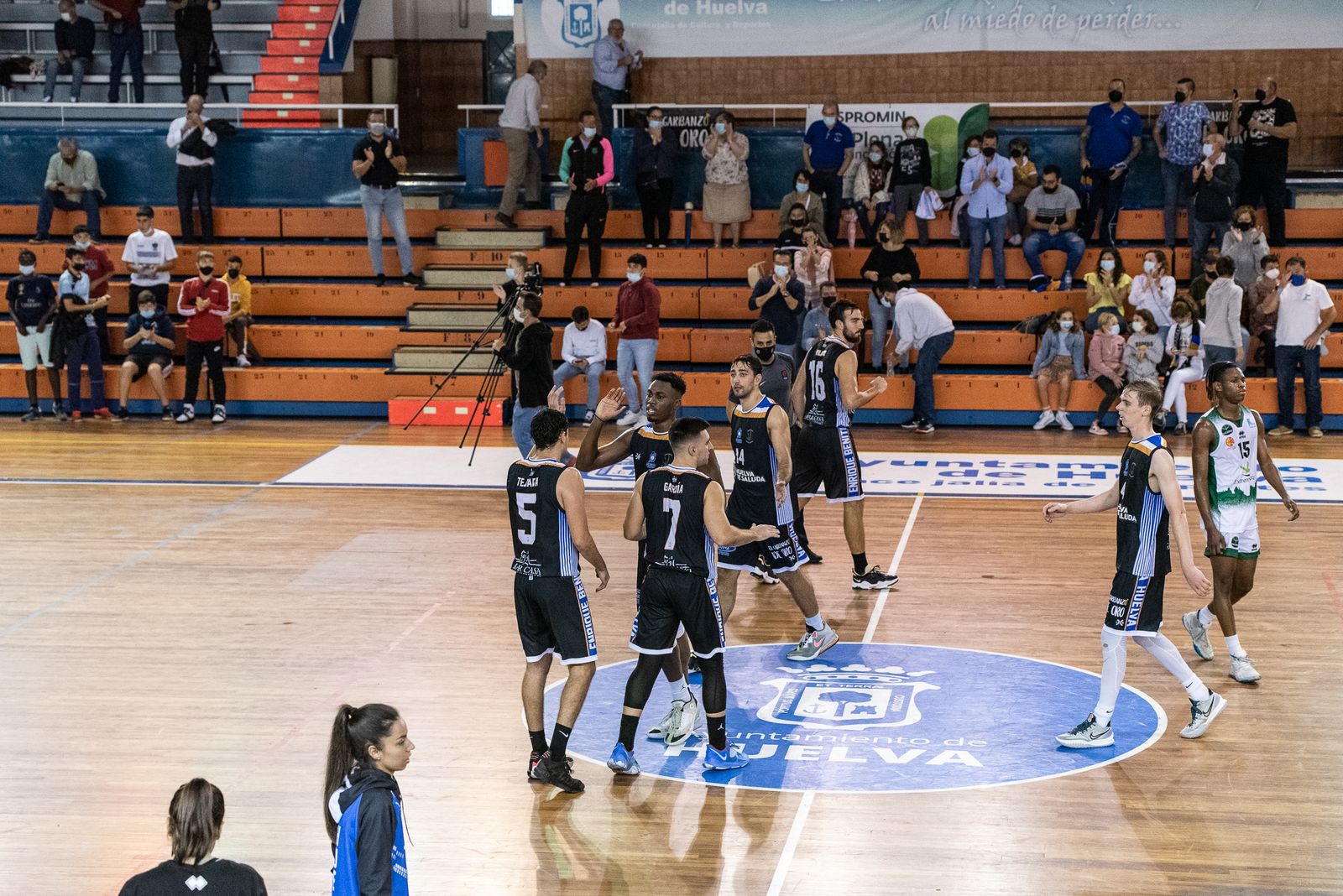 Baloncesto: Imágenes del Huelva Comercio - Extremadura