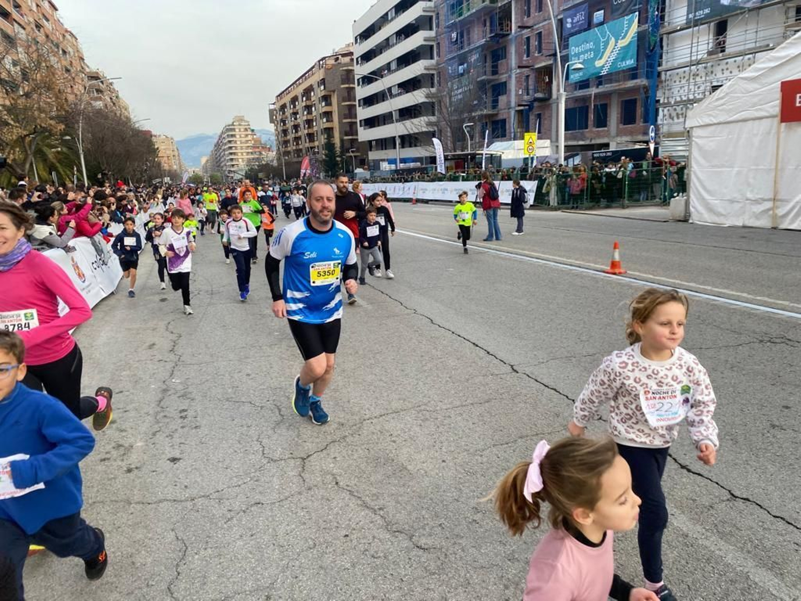 Carrera Escolar San Antón de las 17:30.