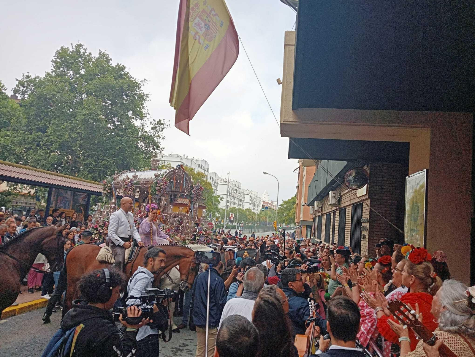 El Rocío 2023: las mejores imágenes del inicio de salida de Emigrantes