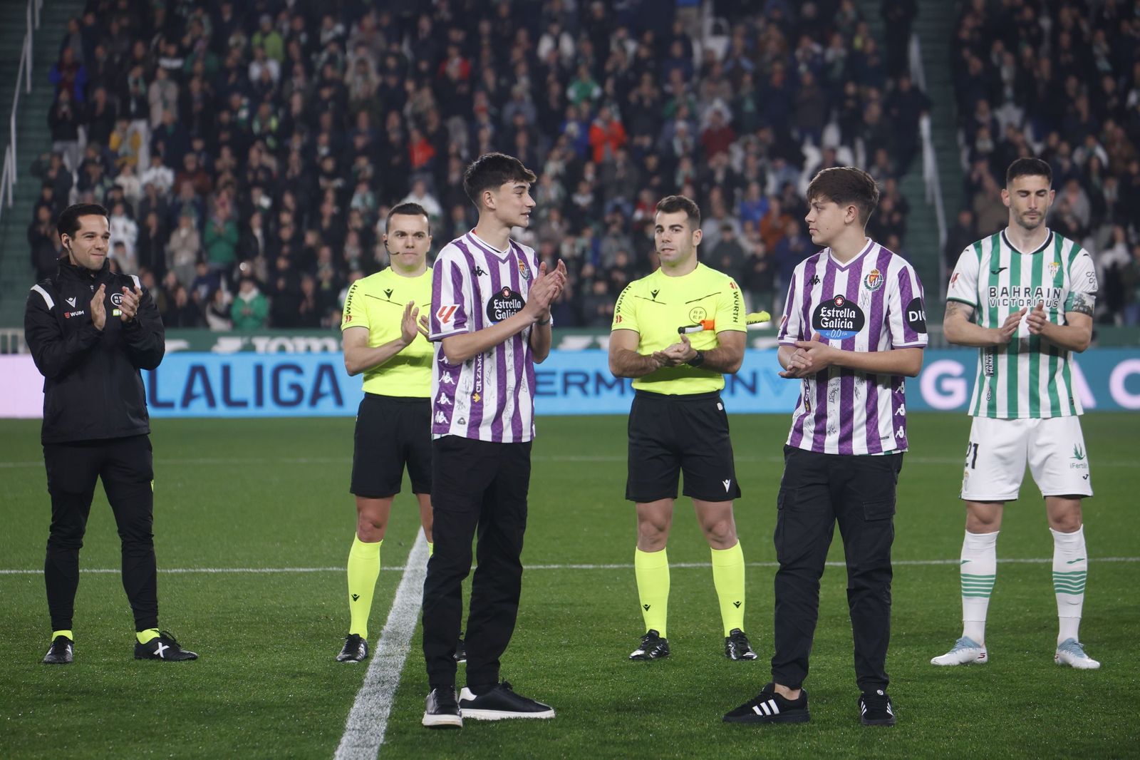 Las mejores fotos del ambiente en El Arcángel para el Córdoba CF - Valladolid