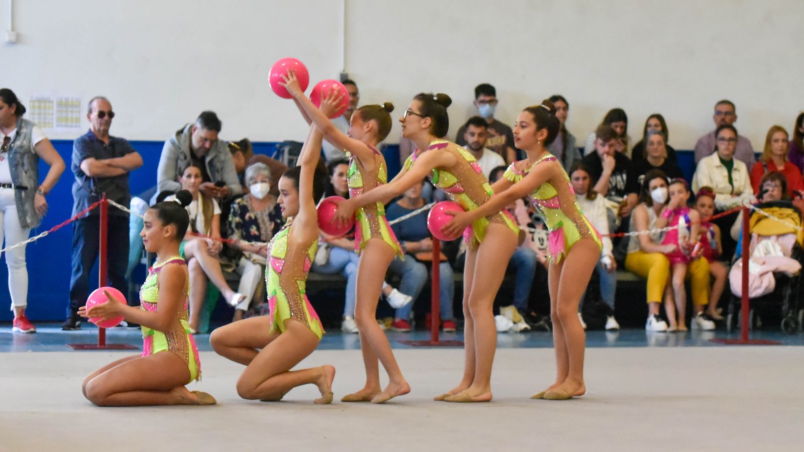 Tesorillo disfruta con su XI Trofeo de Gimnasia Rítmica
