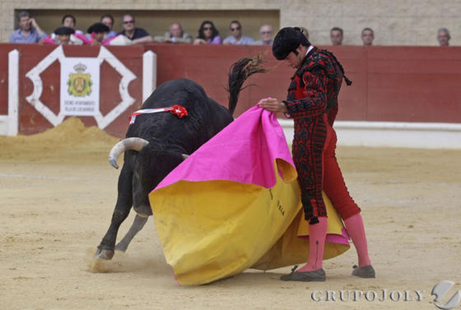 La Montera acoge a Galván, Escarcena y Vega en una tarde inolvidable.  Foto: Erasmo Fenoy