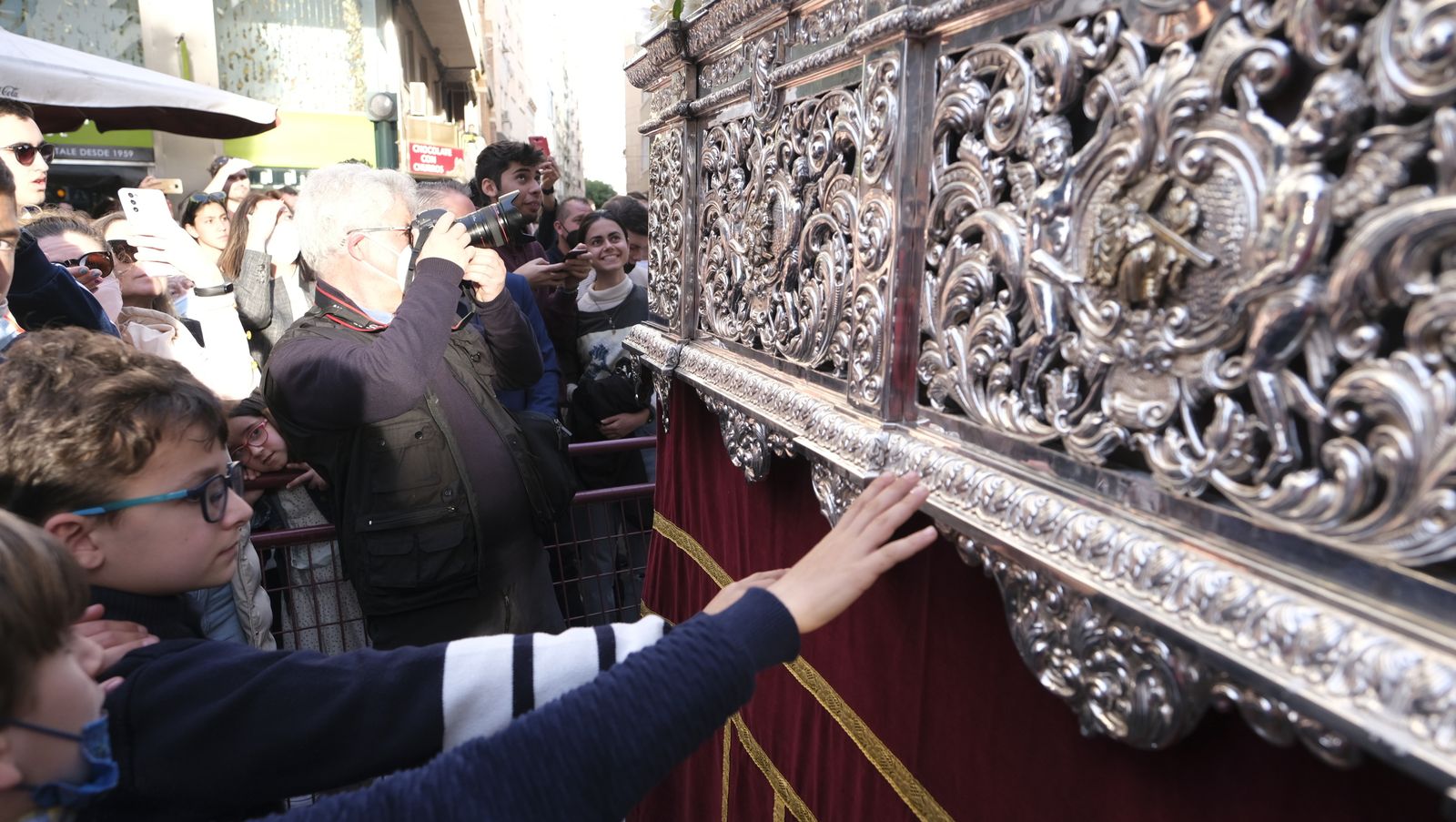 Fotogalería procesión de la Santa Cena. Semana Santa de Almería 2022.