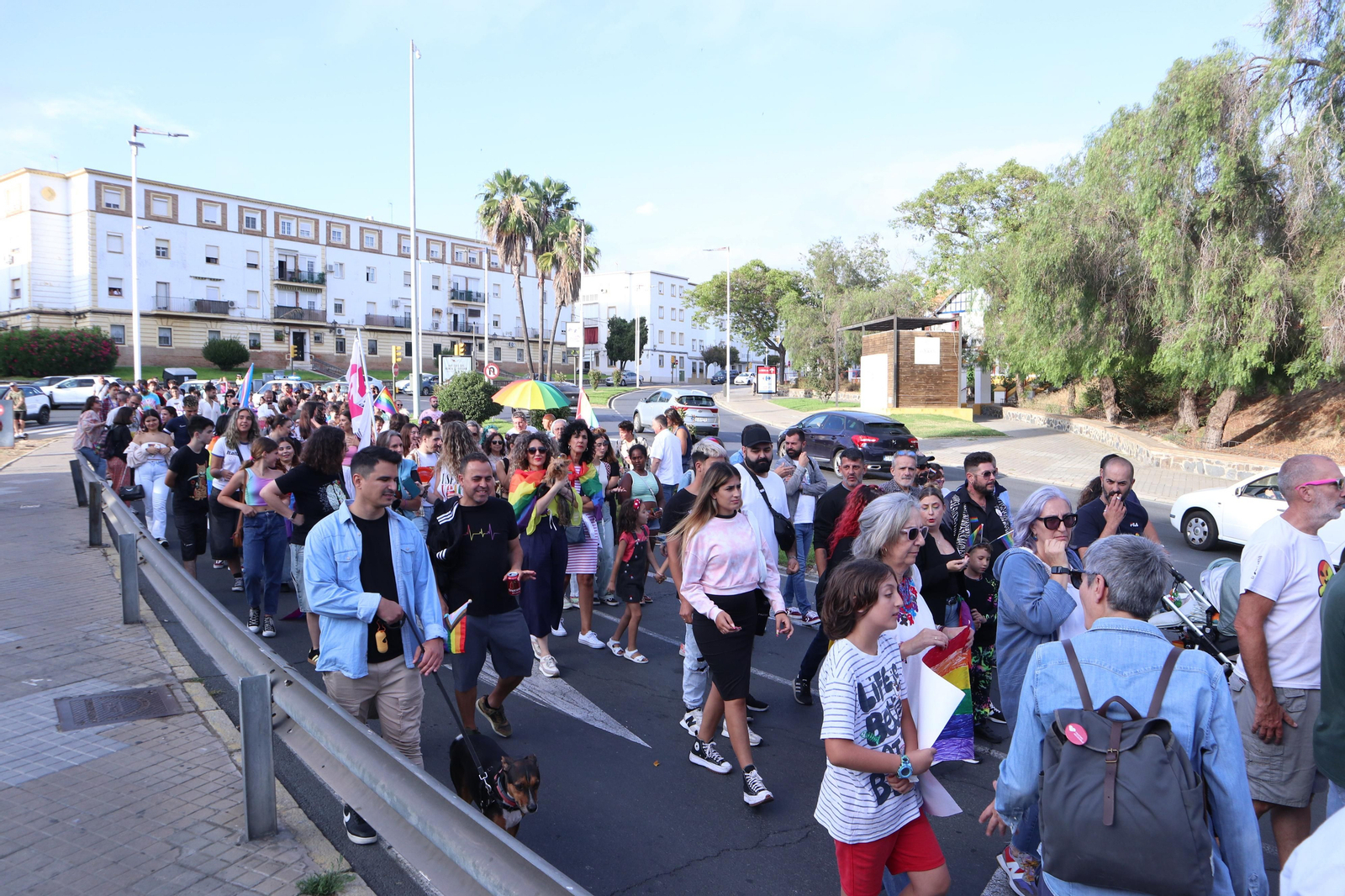 Las mejores imágenes de la manifestacióndel del Orgullo LGTBI en Huelva