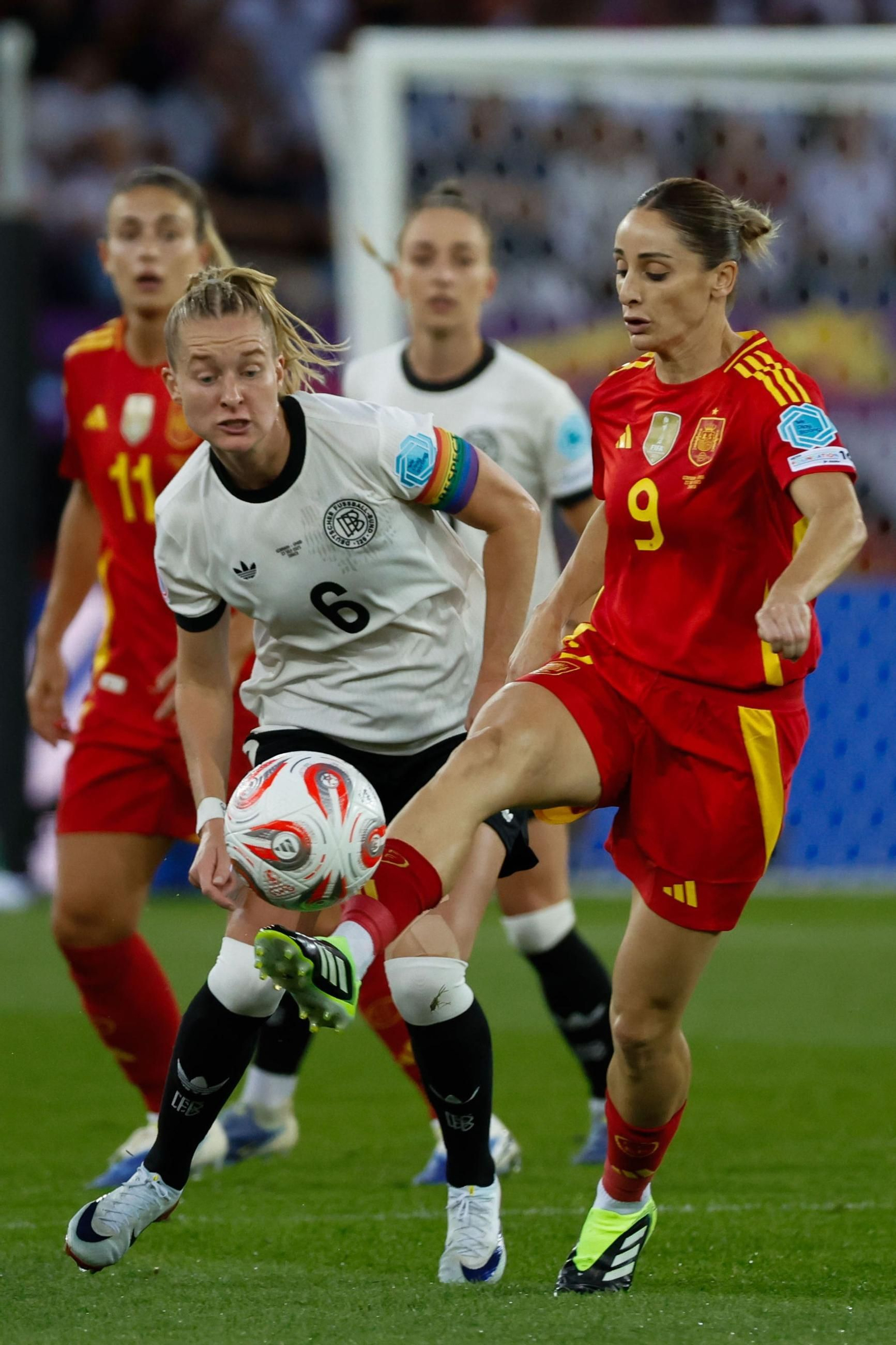 Las mejores imágenes de la semifinal Alemania - España de la Eurocopa femenina