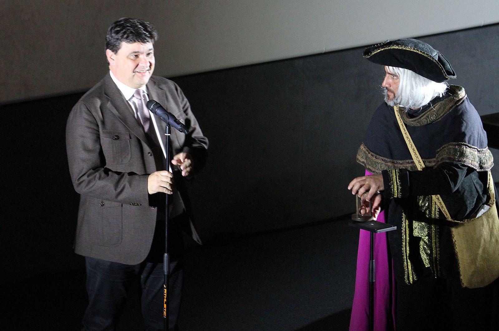 525 Aniversario del encuentro entre dos mundos