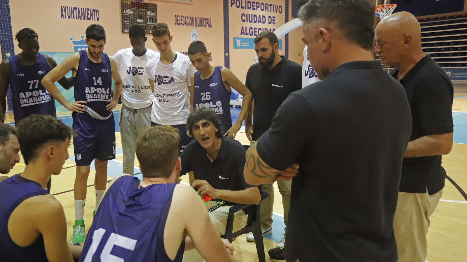 Las mejores fotos de la VI Copa Diputación de baloncesto en Algeciras