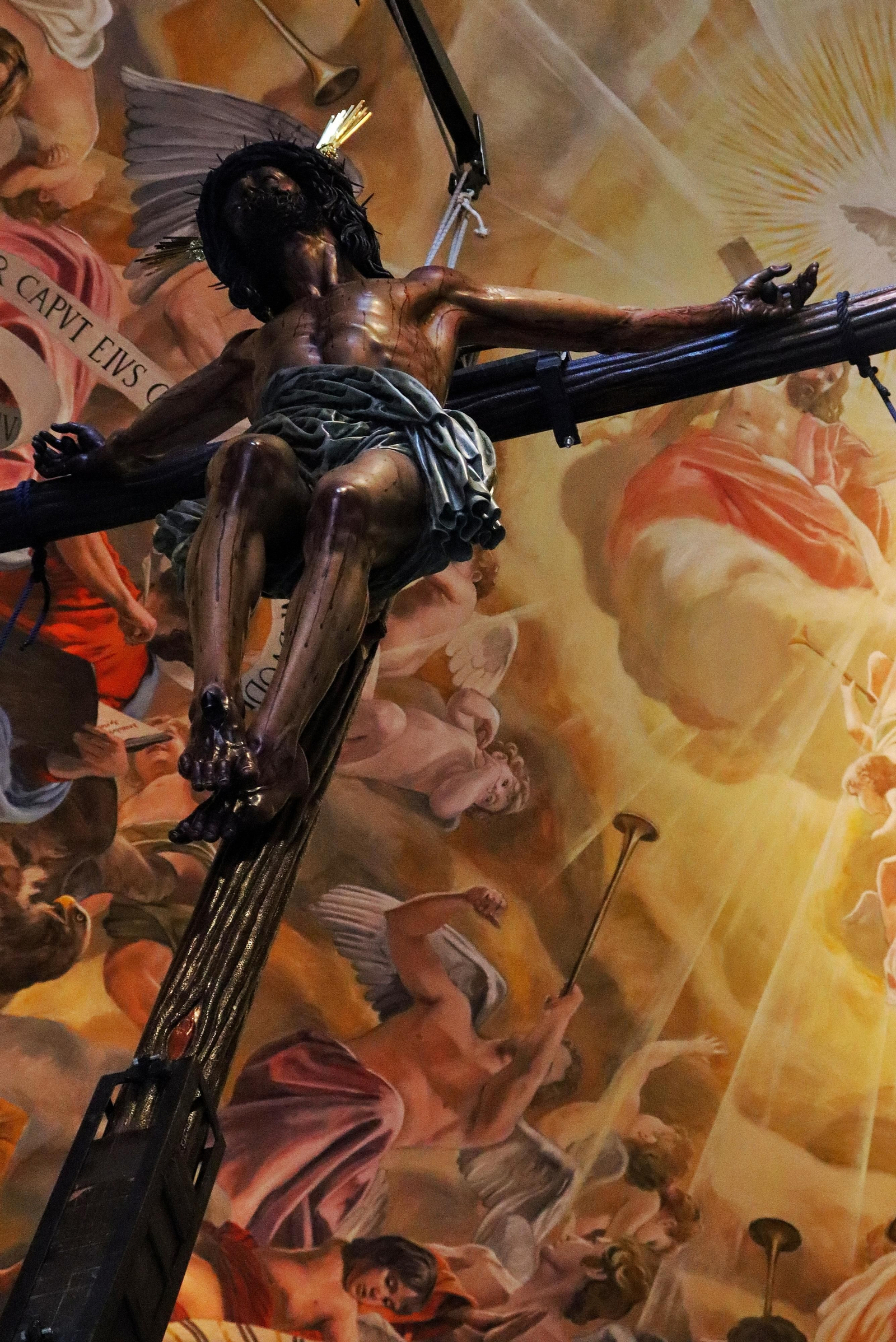 Estas son las imágenes que han procesionado este domingo de traslados.