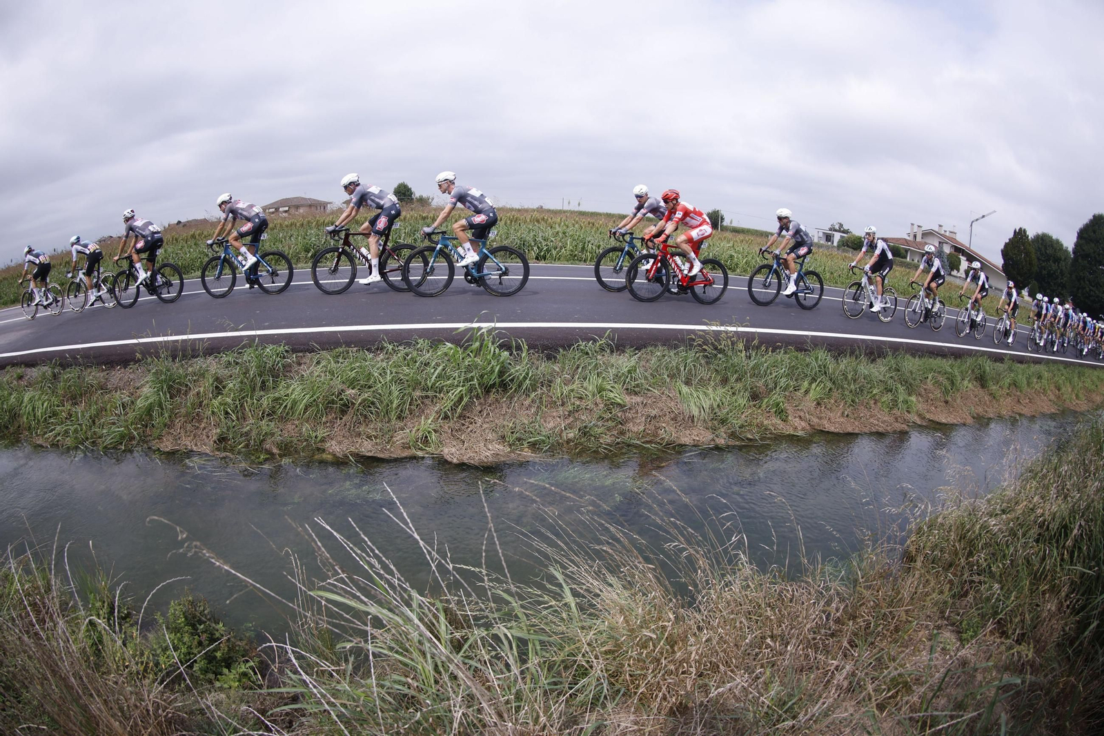 Las mejores fotos de la Vuelta a España | Etapa 2