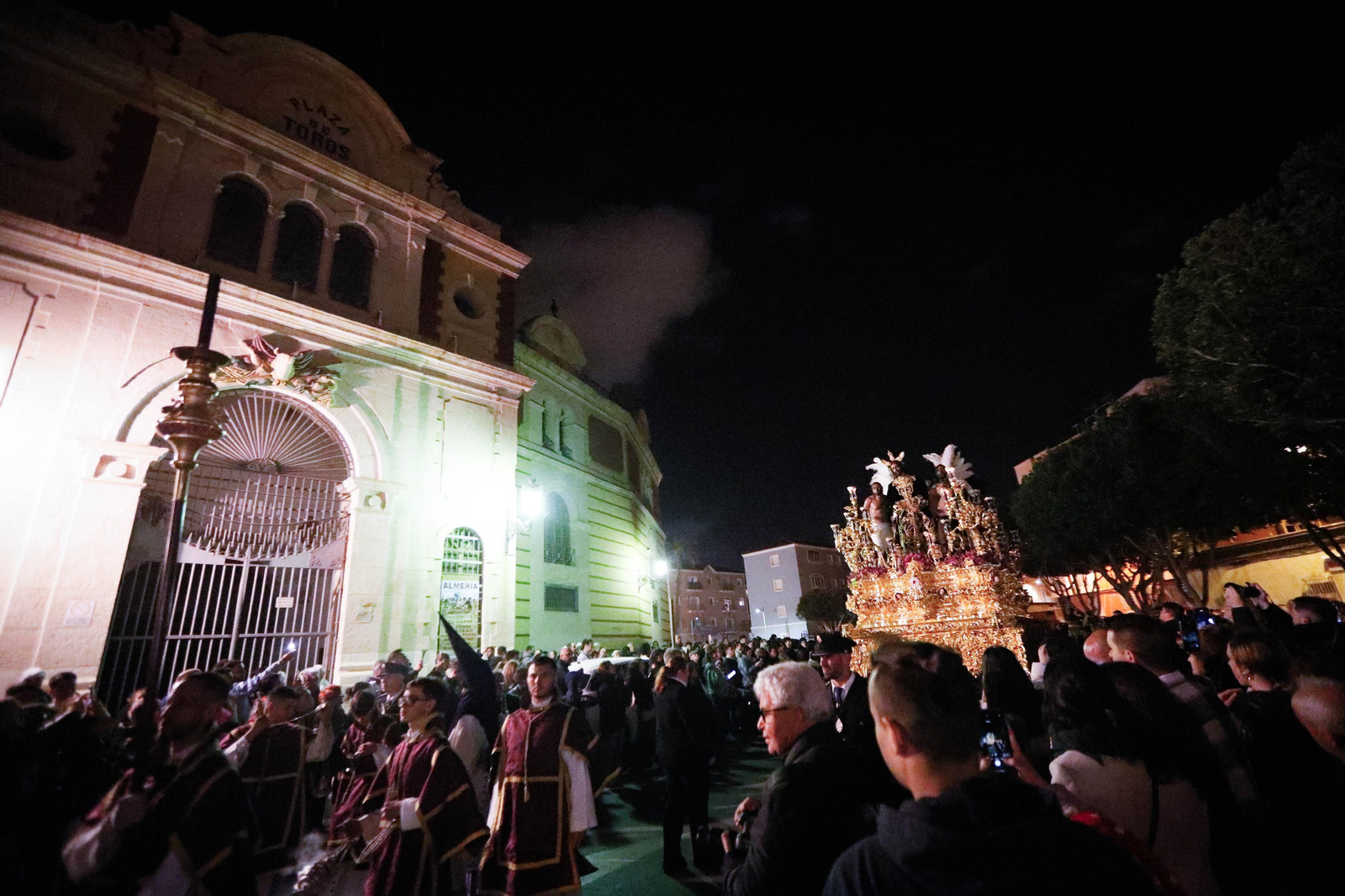 Las mejores fotos de la procesión de La Macarena en Almería