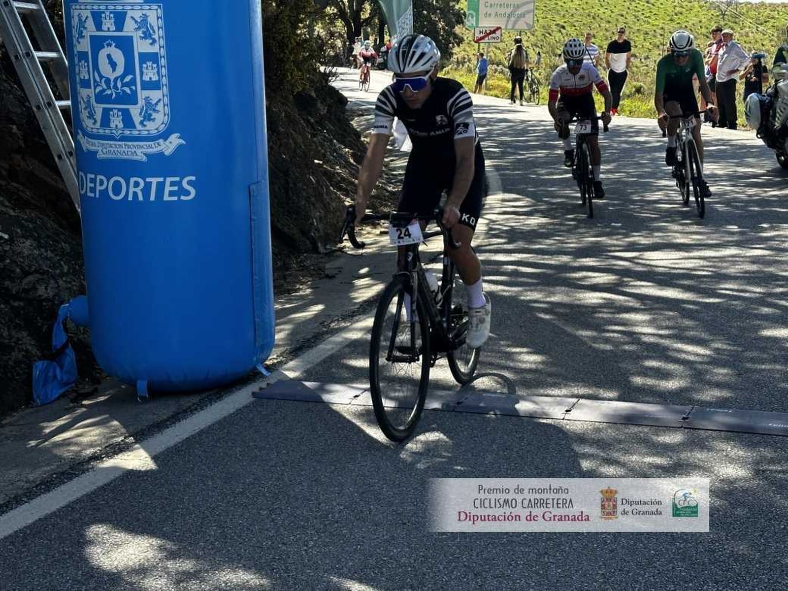 El Gran Premio de Montaña Diputación de Granada arrancó en Polopos.