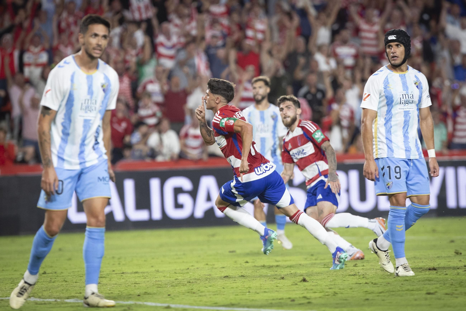 Carlos Neva volvierá a reencontrarse con la afición a la que mandó callar.