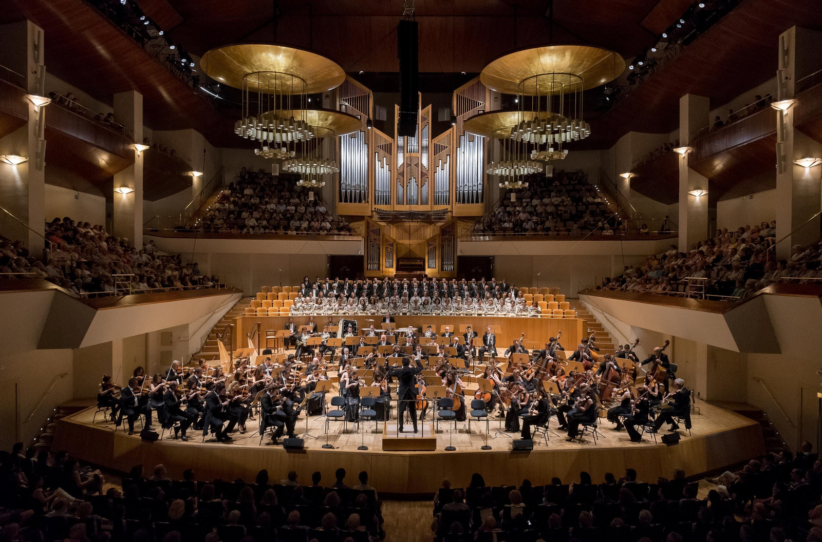 La OCNE en el Auditorio Nacional con su titular, David Afkham.