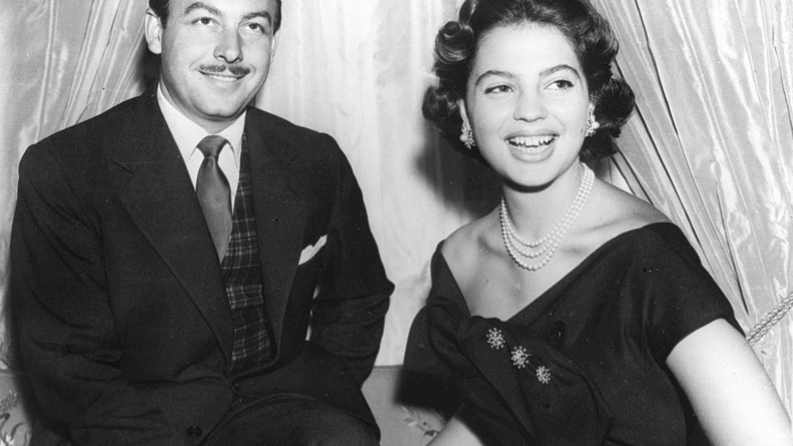 Ira de Fürstenberg con su primer marido, Alfonso de Hohenlohe Ira de Fürstenberg con su primer marido, Alfonso de Hohenlohe
