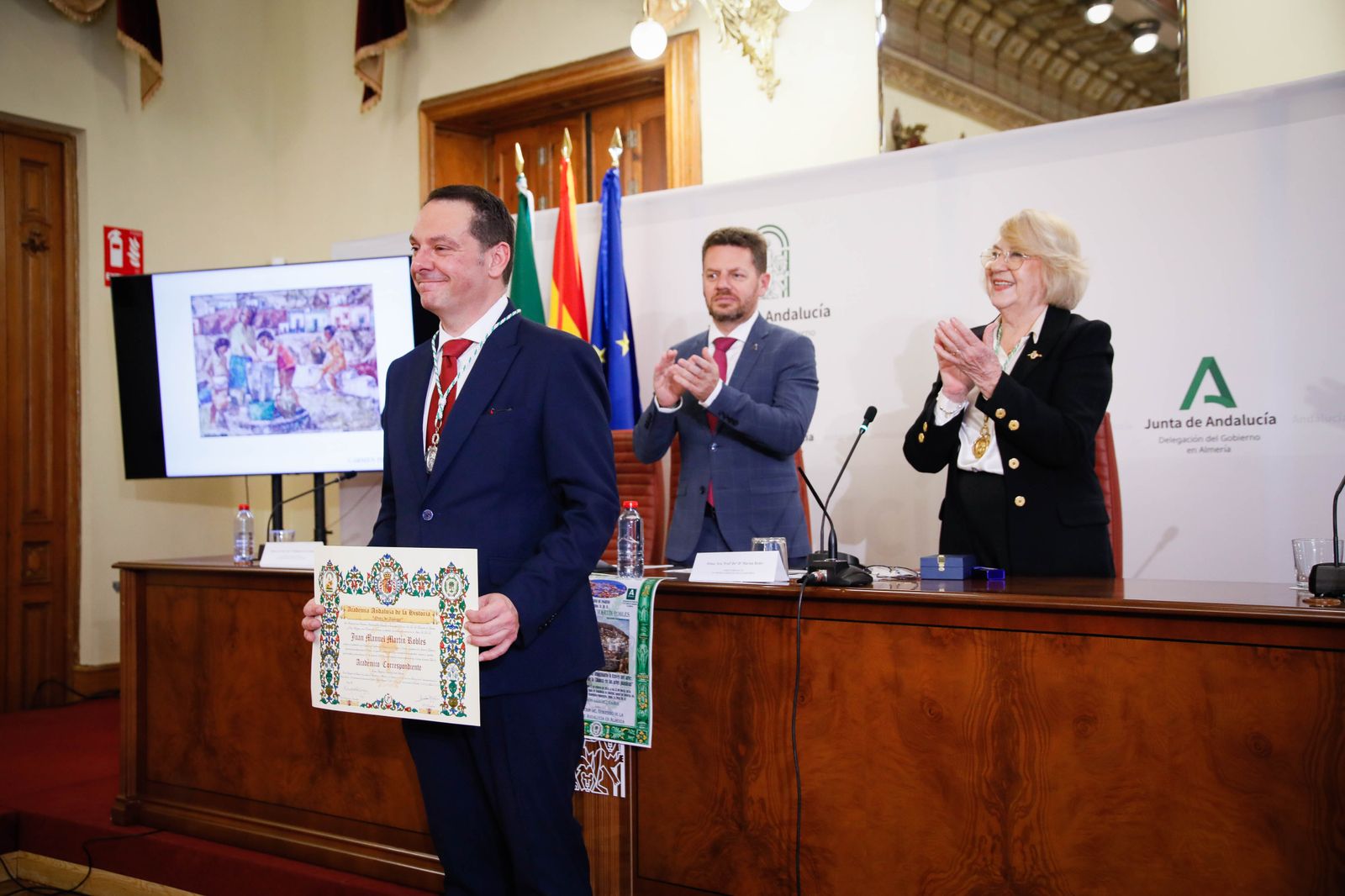 Juan Manuel Martín Robles ingresa como académico de Historia de Andalucía y te lo contamos en imágenes