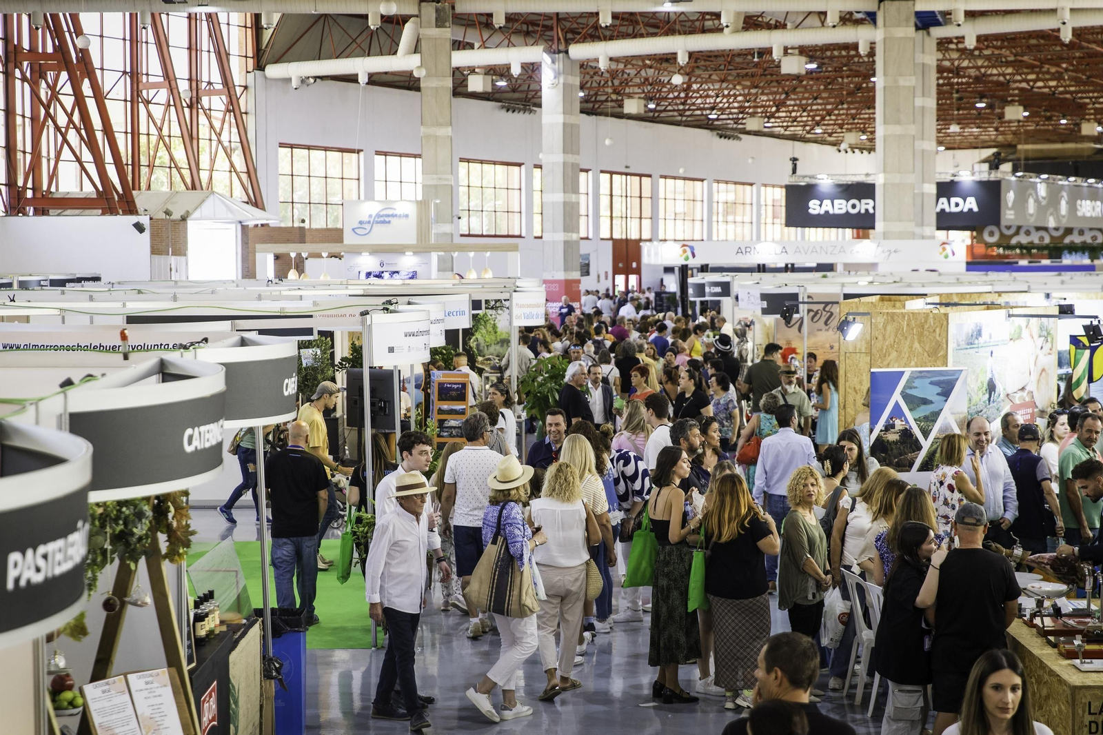 Interior de uno de los pabellones de Fermasa