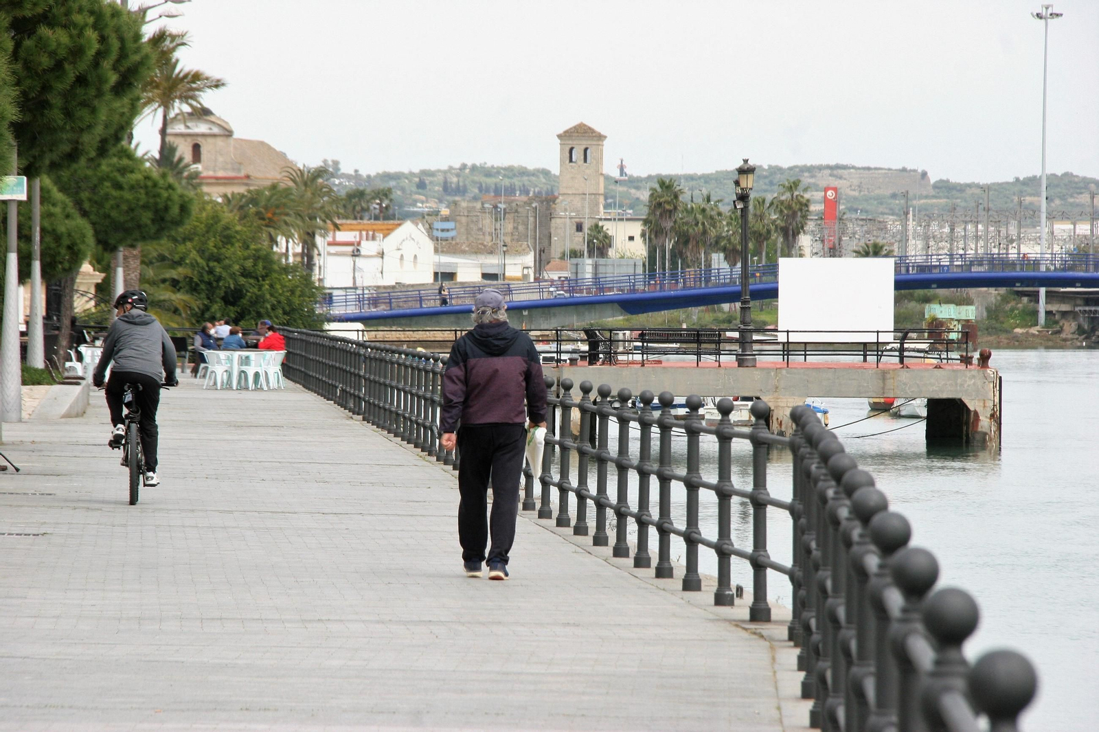 Una imagen de archivo del paseo fluvial de El Puerto.