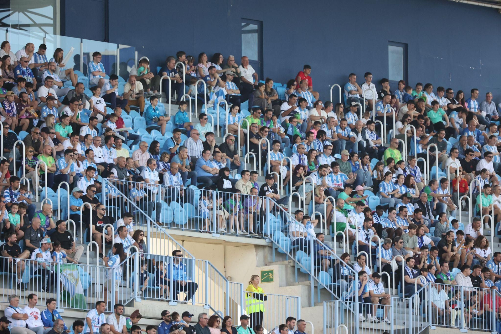Búscate en el Málaga CF - Mérida en las gradas de La Rosaleda