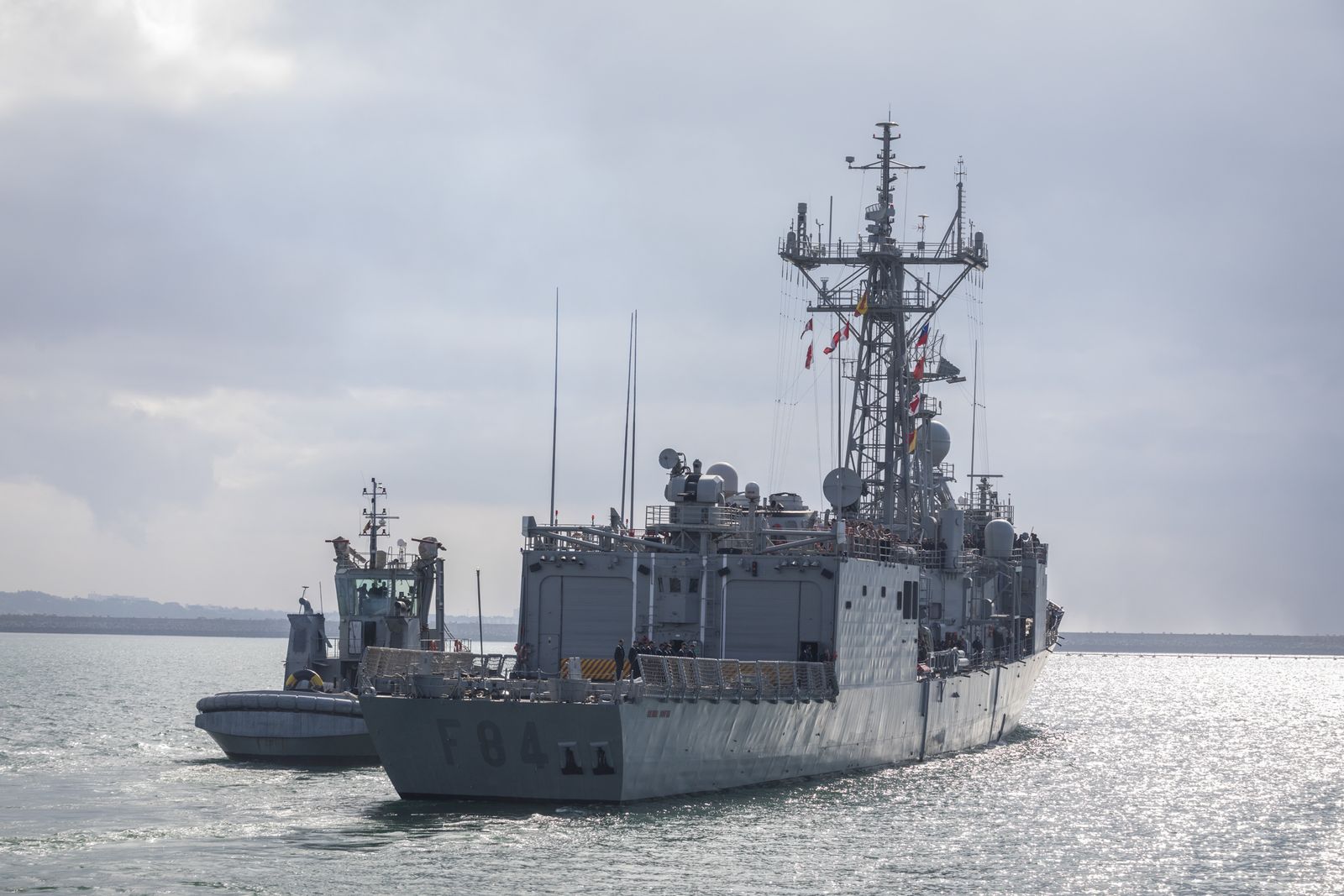 Salida de la fragata 'Reina Sofía'