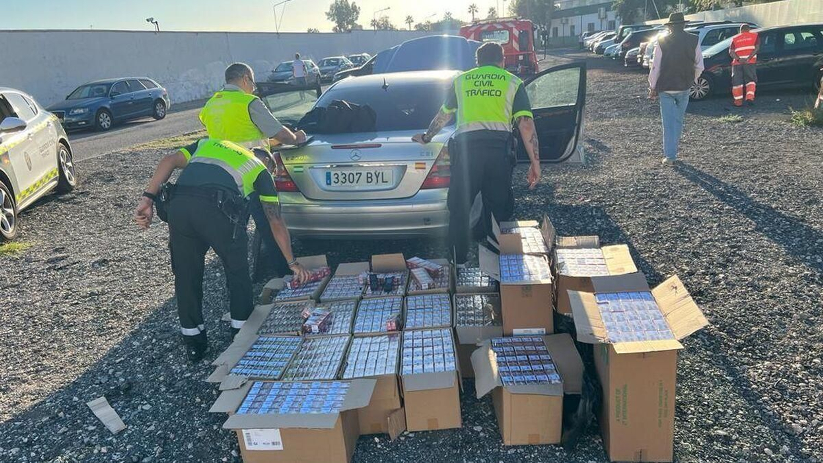 La mercancía incautada por la Guardia Civil de Sevilla.